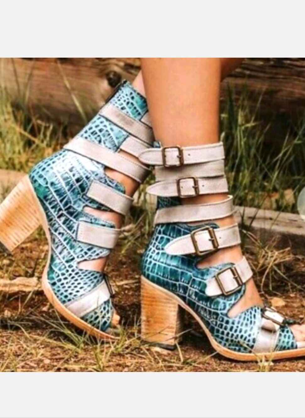 Rare FreeBird Bond Croco Turquoise size 10
